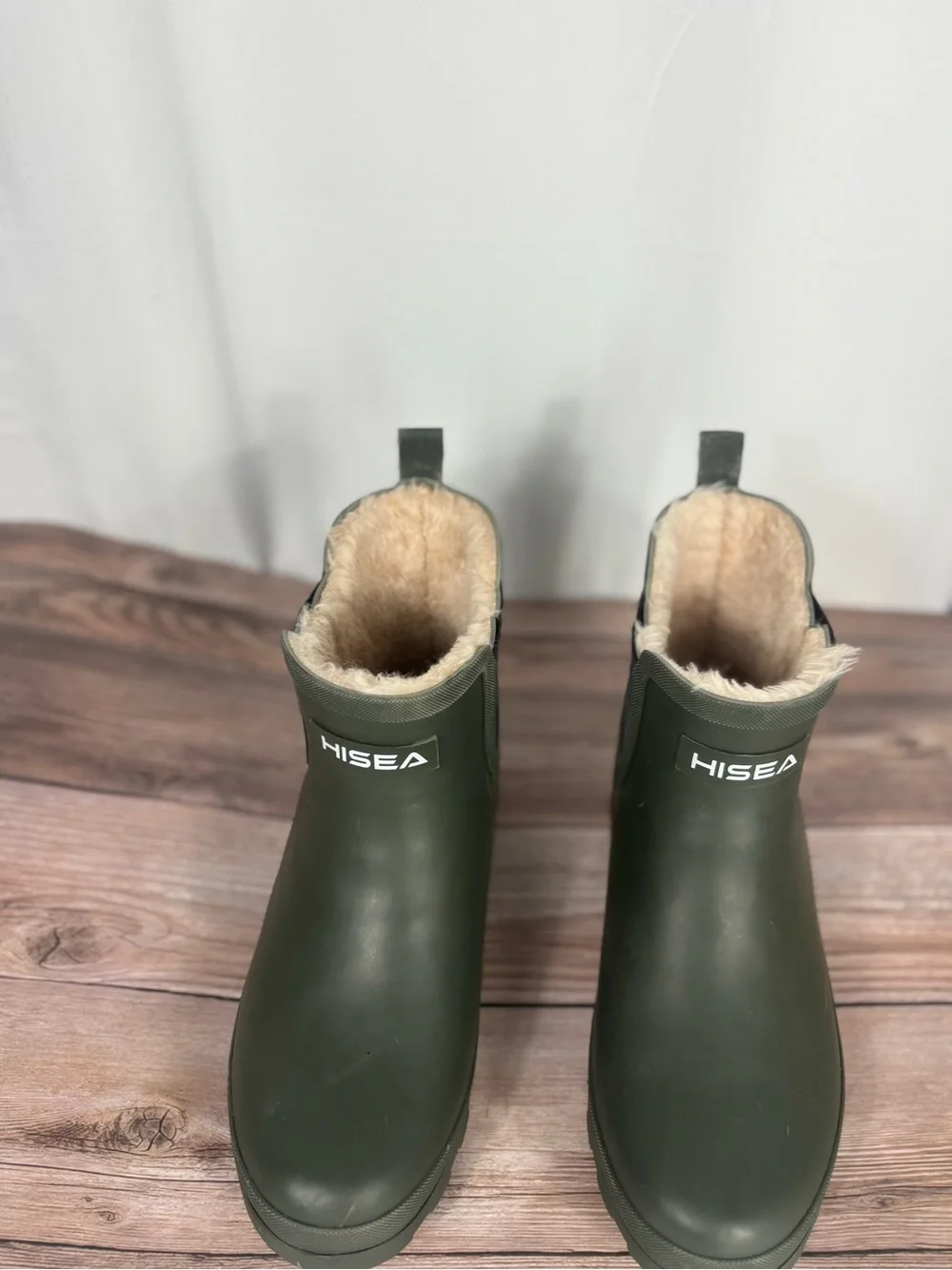HISEA Olive Green Fleece-Lined Chelsea Rain Boots women’s size 7